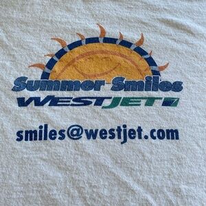 WESTJET airlines SUMMER SMILES sun tee shirt uniform M vintage early 2000’s